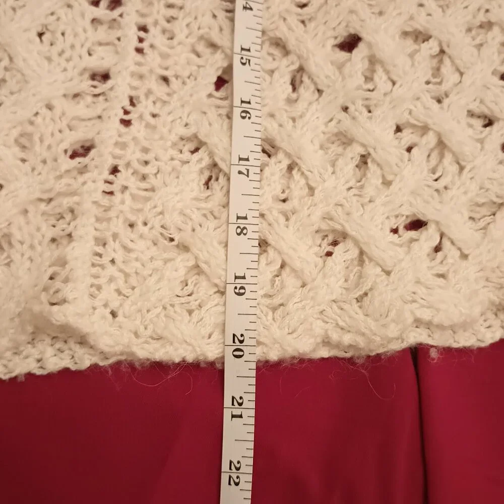 Free People Size S Cream Crochet Oversized Cropped Sweater - Picture 7 of 10